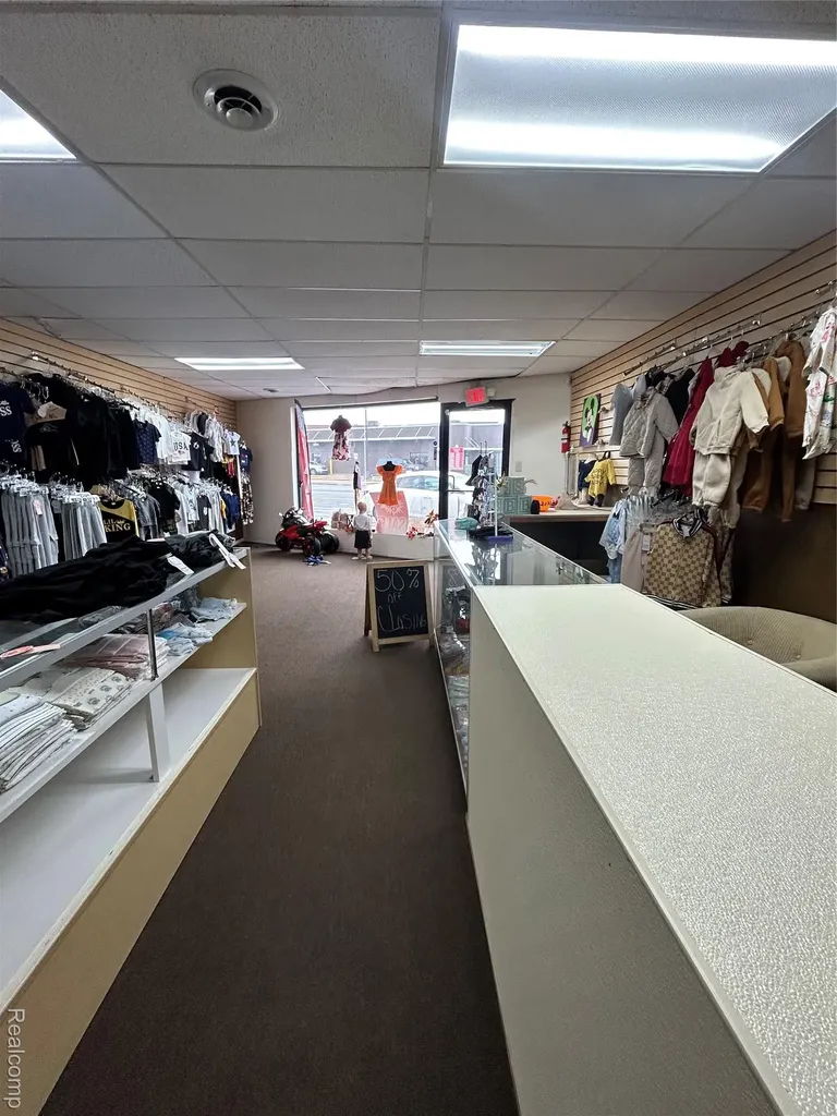 13657 Grand River Avenue Detroit City MI 48227