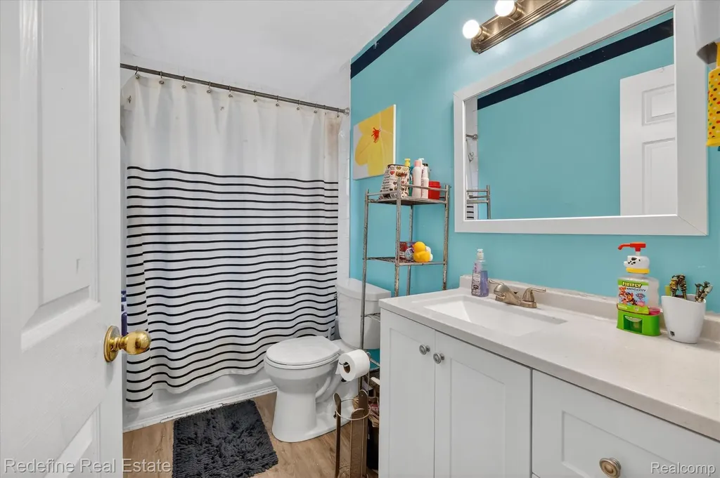 1517 Lillian Street Westland City MI 48186