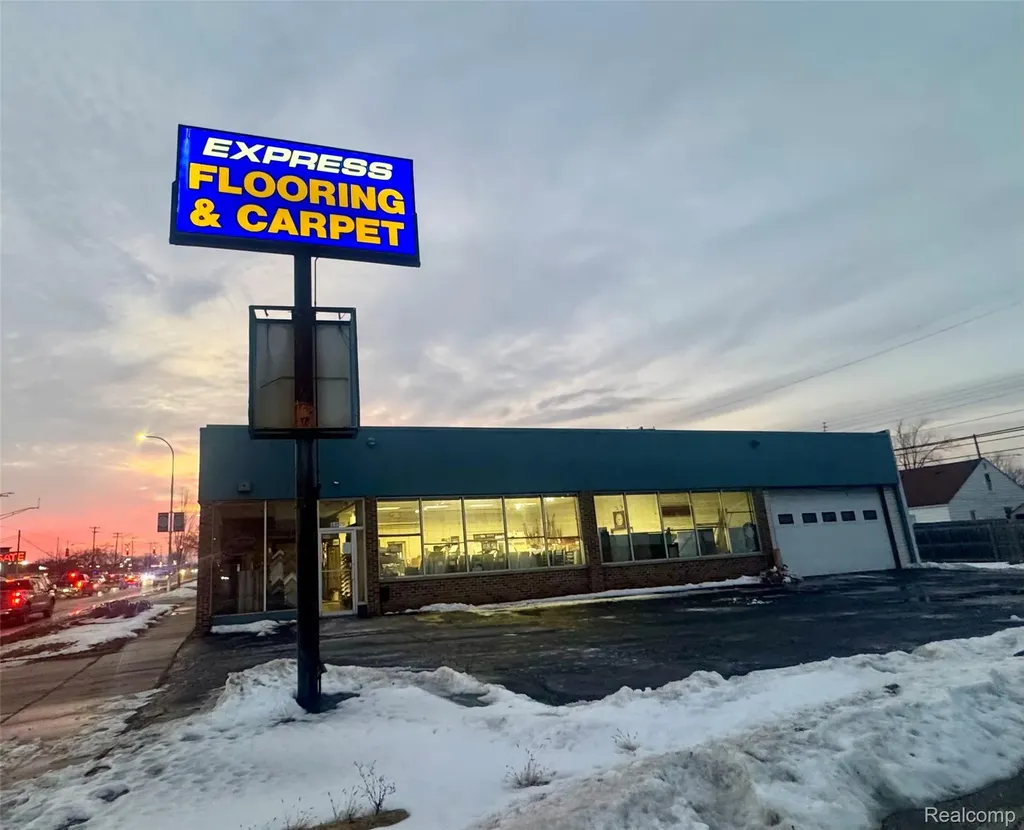 13470 Eureka Road Southgate City MI 48195