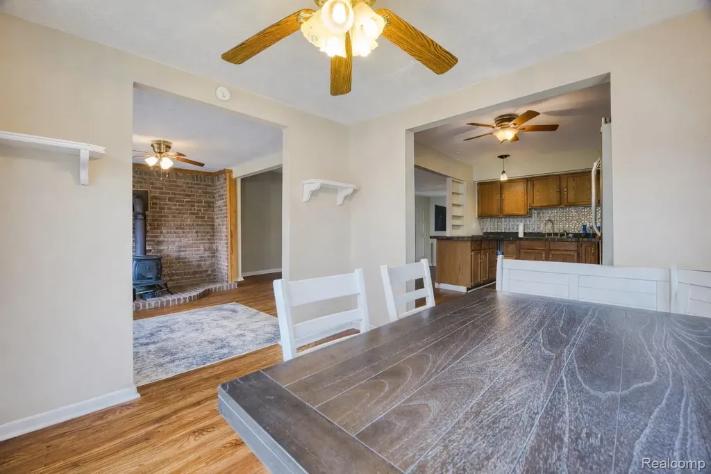 11388 Sunset Boulevard Putnam Township MI 48169