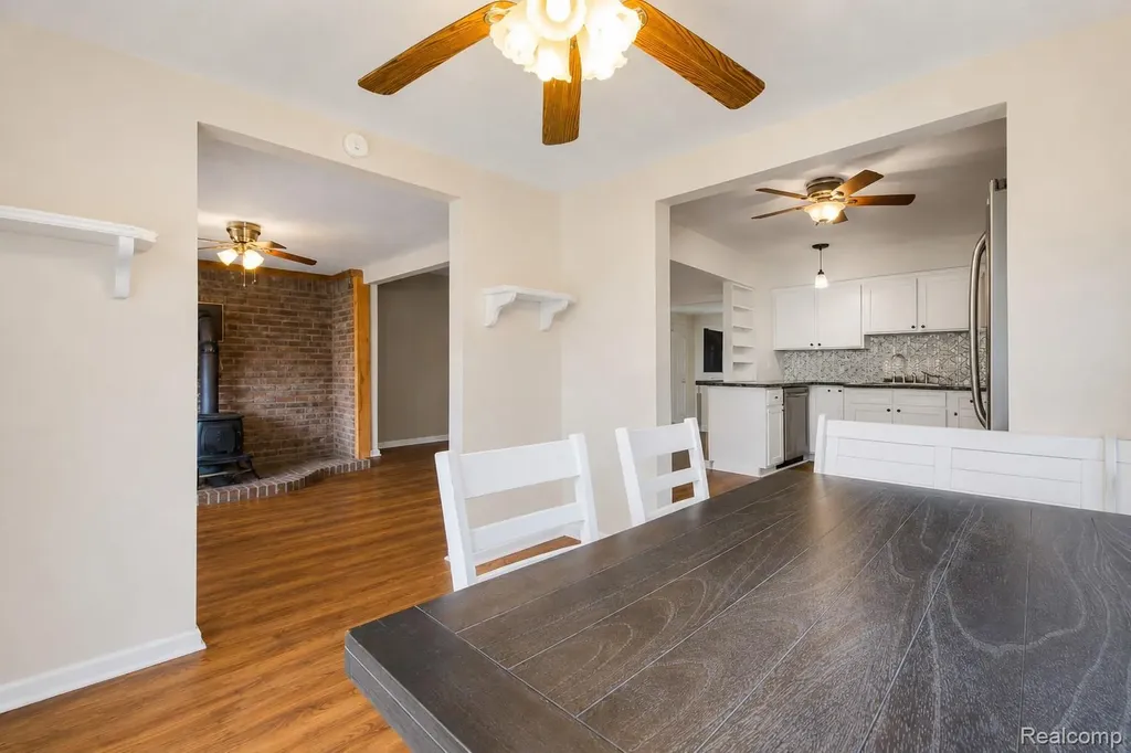 11388 Sunset Boulevard Putnam Township MI 48169