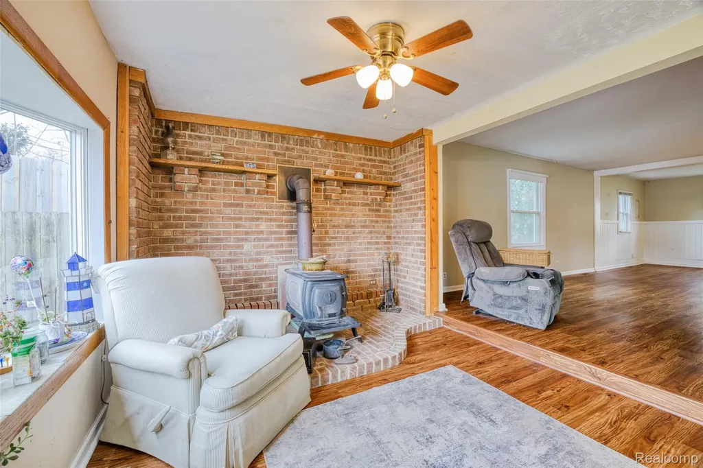 11388 Sunset Boulevard Putnam Township MI 48169