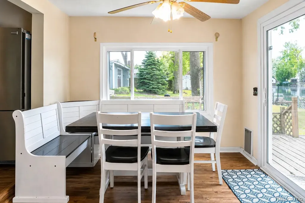 11388 Sunset Boulevard Putnam Township MI 48169