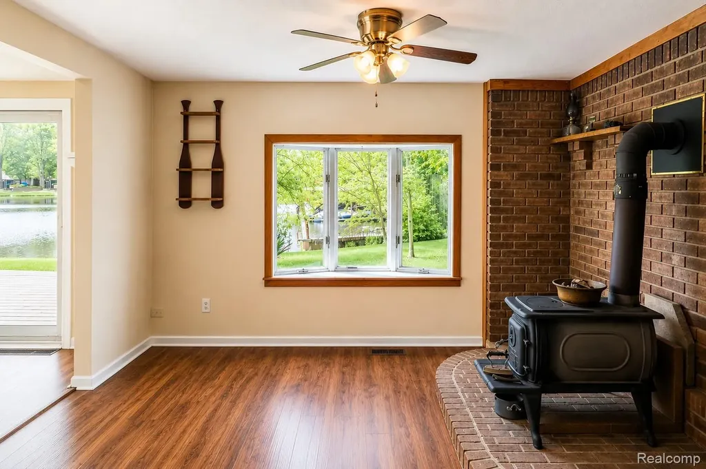 11388 Sunset Boulevard Putnam Township MI 48169