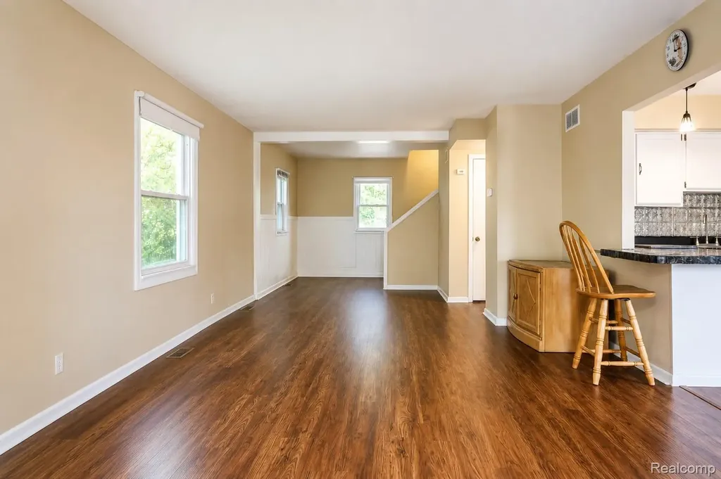 11388 Sunset Boulevard Putnam Township MI 48169