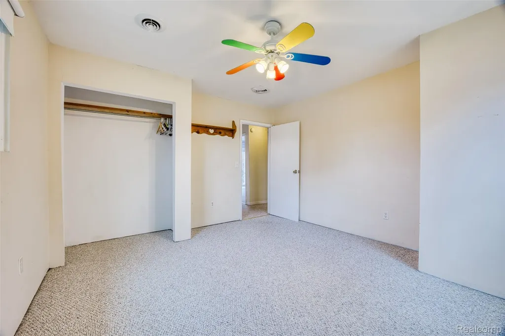 11388 Sunset Boulevard Putnam Township MI 48169