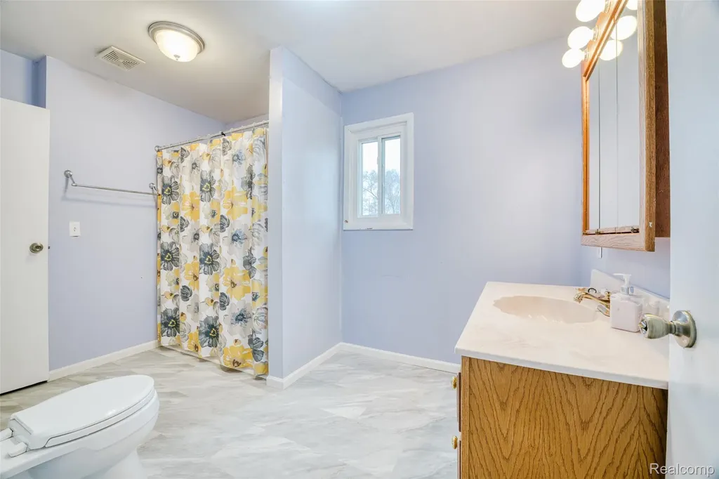 11388 Sunset Boulevard Putnam Township MI 48169