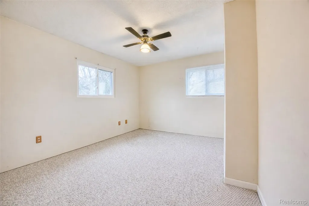11388 Sunset Boulevard Putnam Township MI 48169