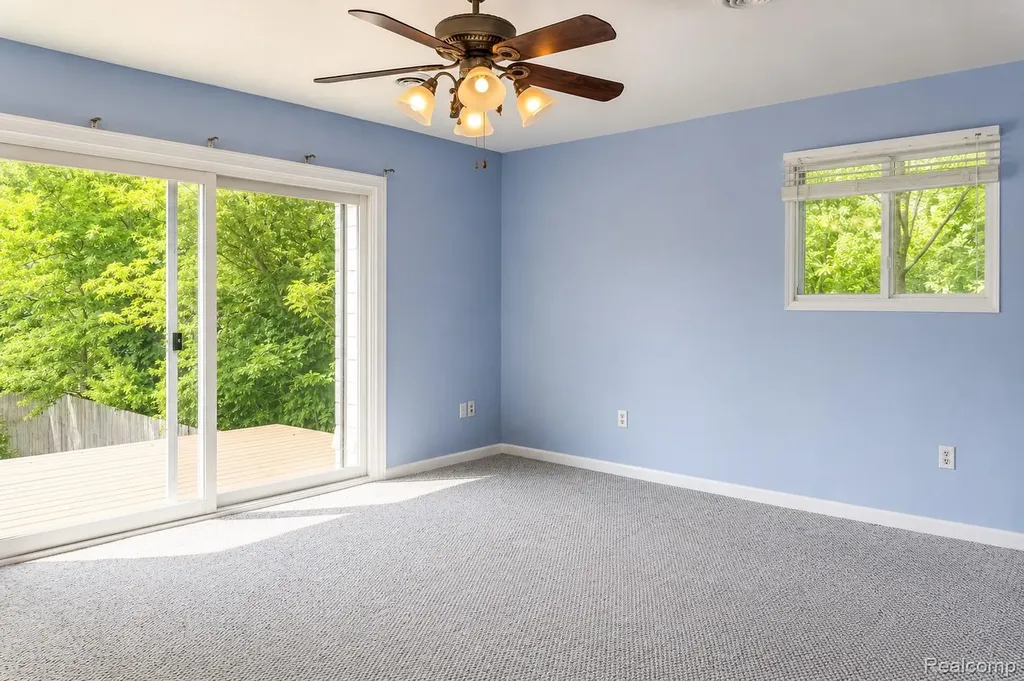 11388 Sunset Boulevard Putnam Township MI 48169