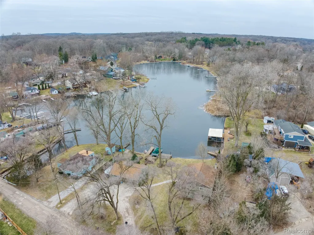 11388 Sunset Boulevard Putnam Township MI 48169