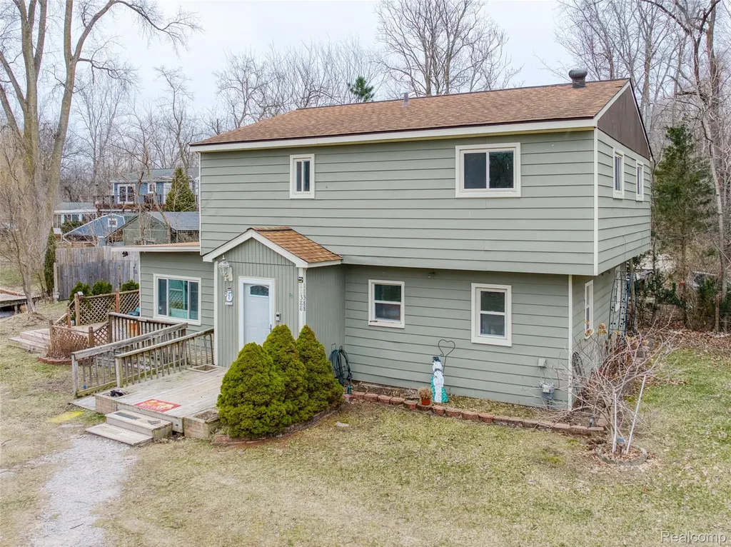 11388 Sunset Boulevard Putnam Township MI 48169