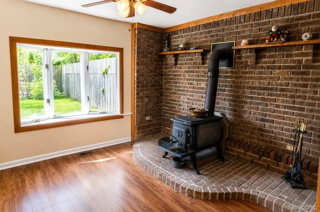 11388 Sunset Boulevard Putnam Township MI 48169