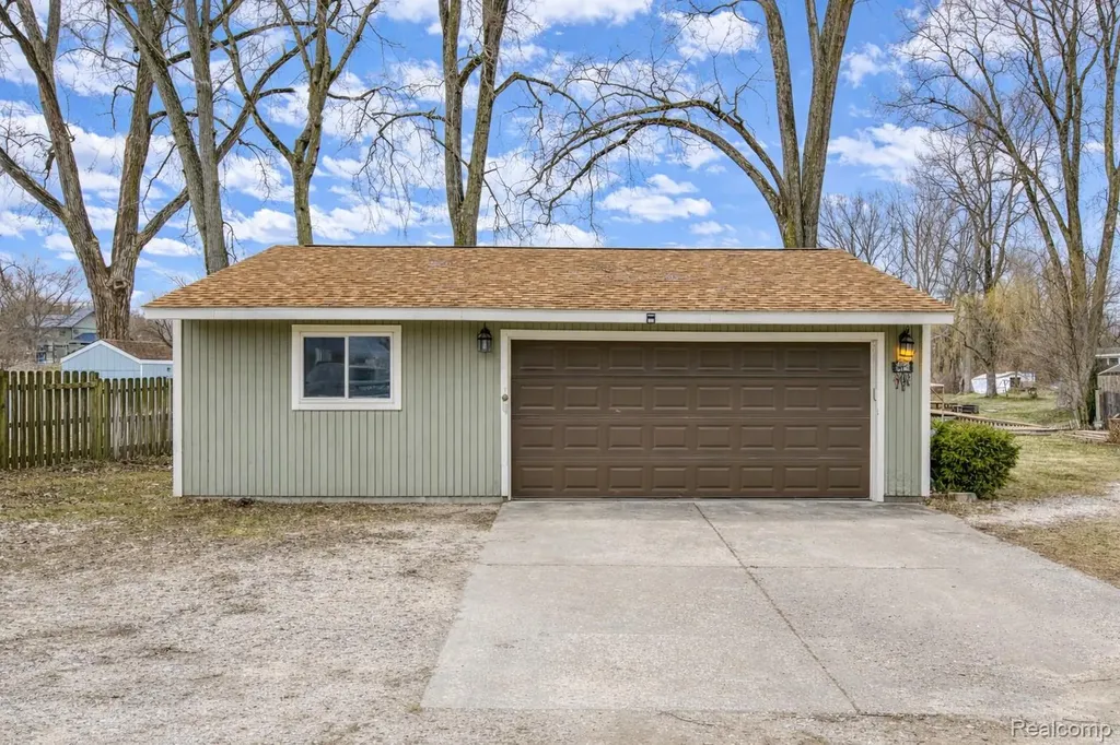 11388 Sunset Boulevard Putnam Township MI 48169