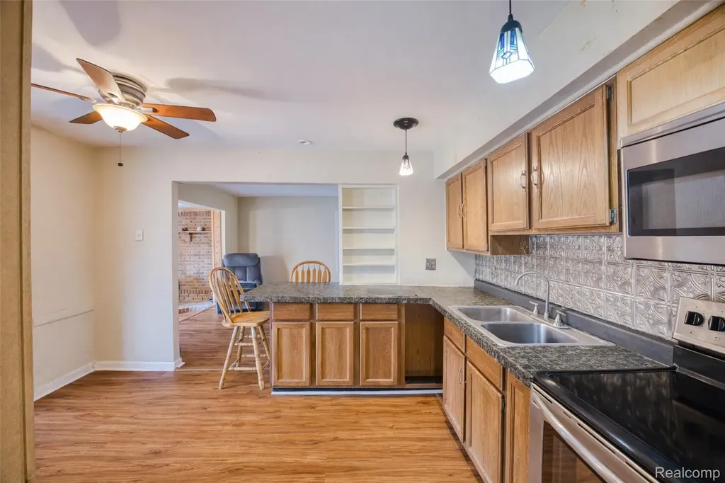 11388 Sunset Boulevard Putnam Township MI 48169