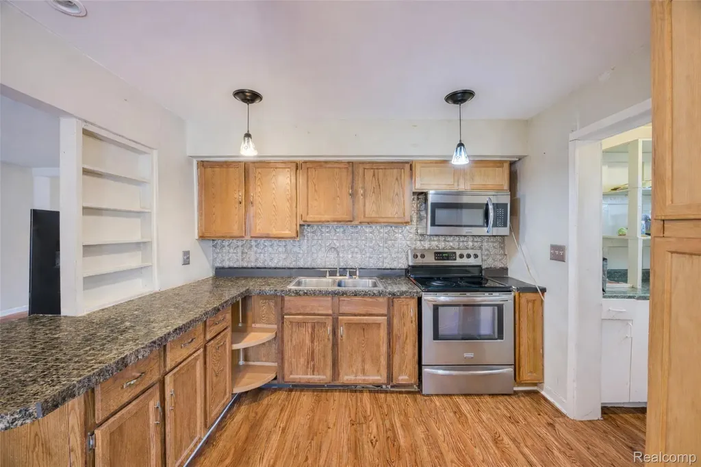 11388 Sunset Boulevard Putnam Township MI 48169