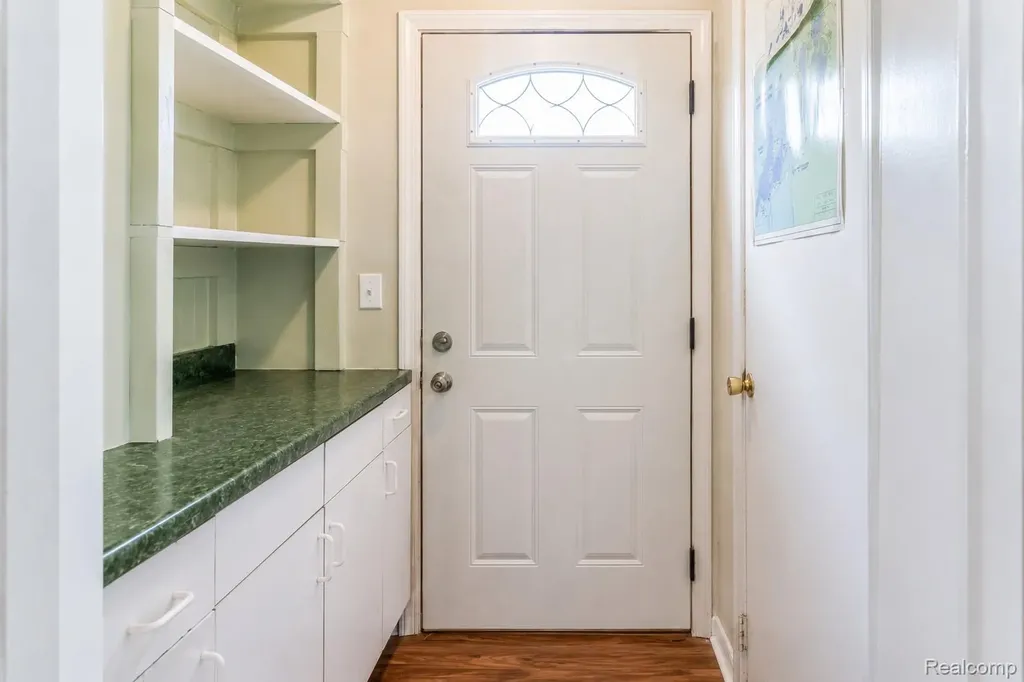 11388 Sunset Boulevard Putnam Township MI 48169