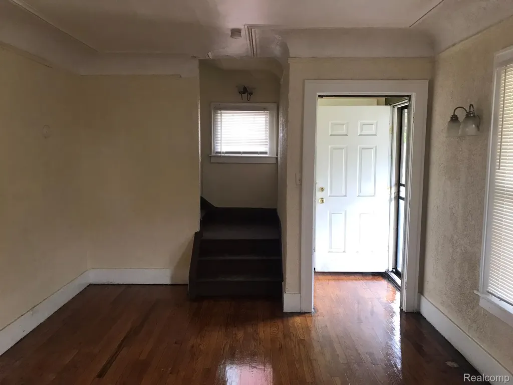 7137 Tuxedo Street Detroit City MI 48204