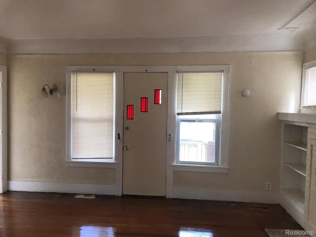 7137 Tuxedo Street Detroit City MI 48204