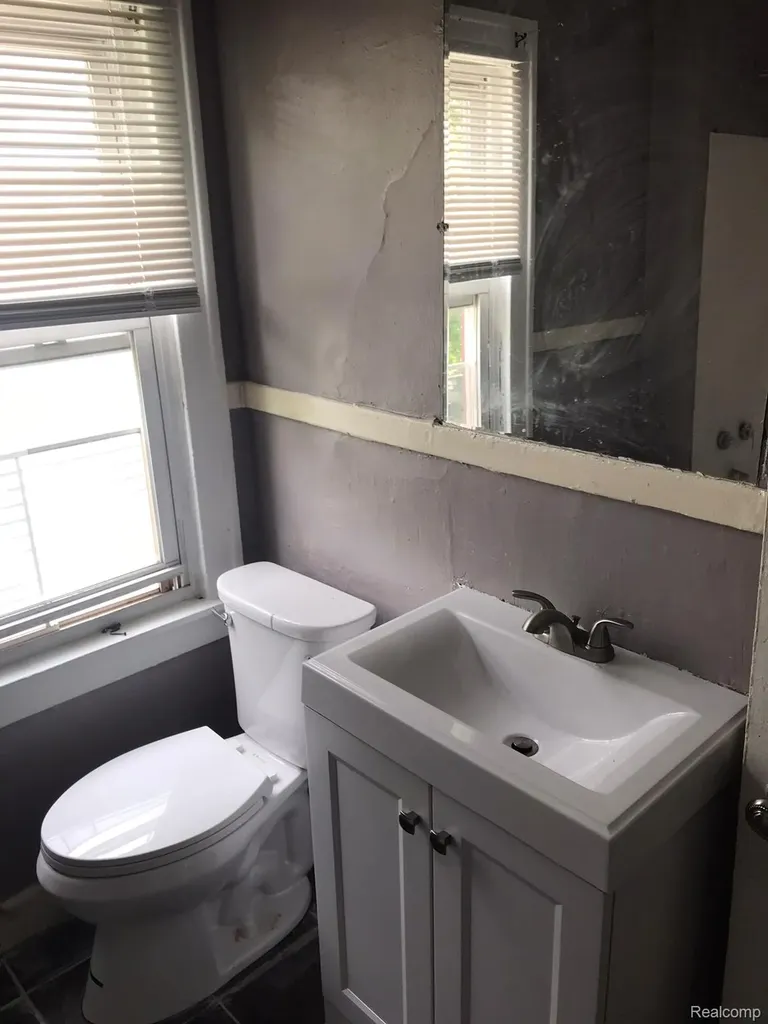 7137 Tuxedo Street Detroit City MI 48204