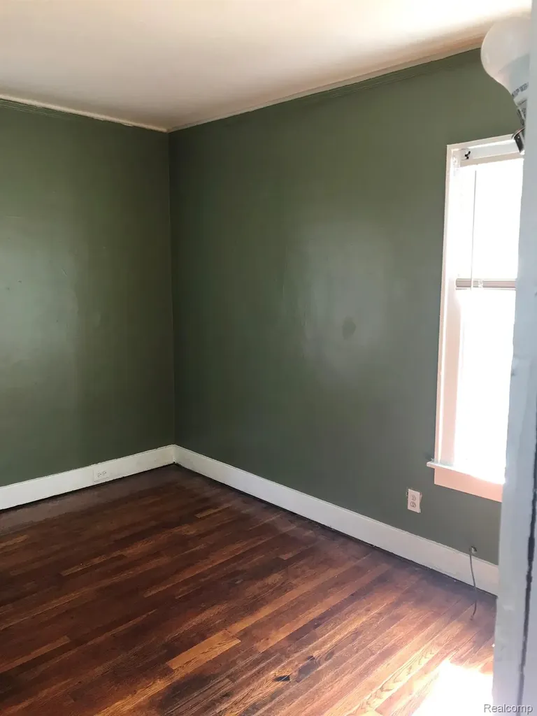 7137 Tuxedo Street Detroit City MI 48204