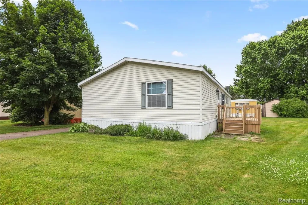 3710 Elm Court Brandon Charter Township MI 48348