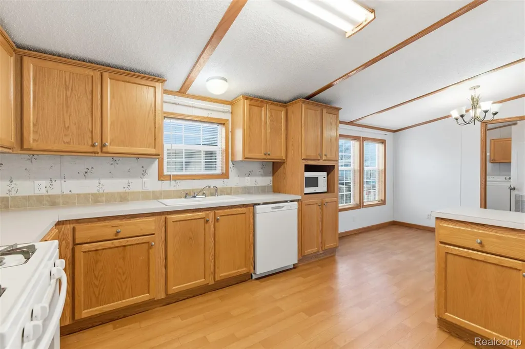 3710 Elm Court Brandon Charter Township MI 48348