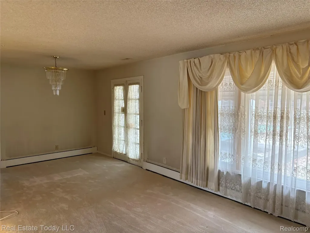 18319 Mcintyre Street Detroit City MI 48219