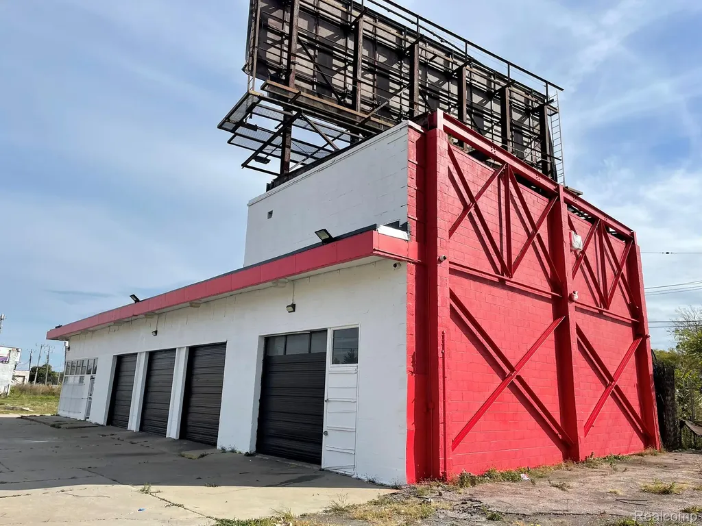 13040 Harper Avenue Detroit City MI 48213