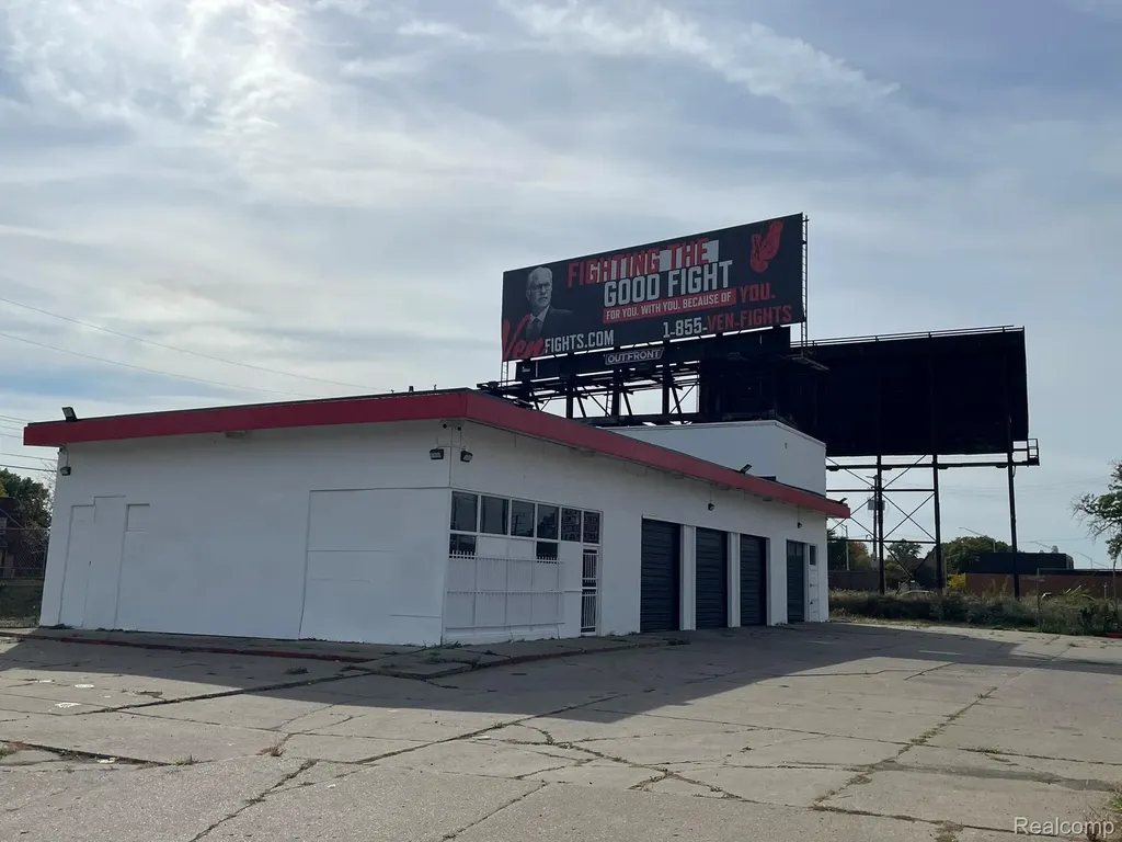 13040 Harper Avenue Detroit City MI 48213