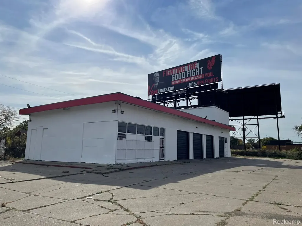 13040 Harper Avenue Detroit City MI 48213