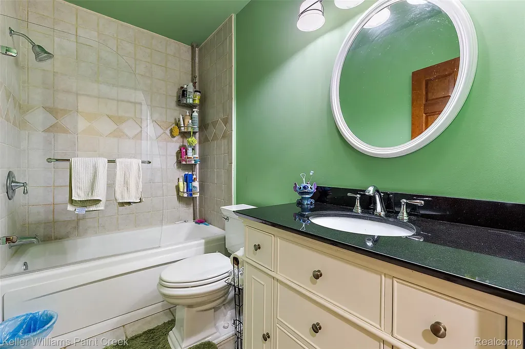 328 S Broadway Street Lake Orion Village MI 48362
