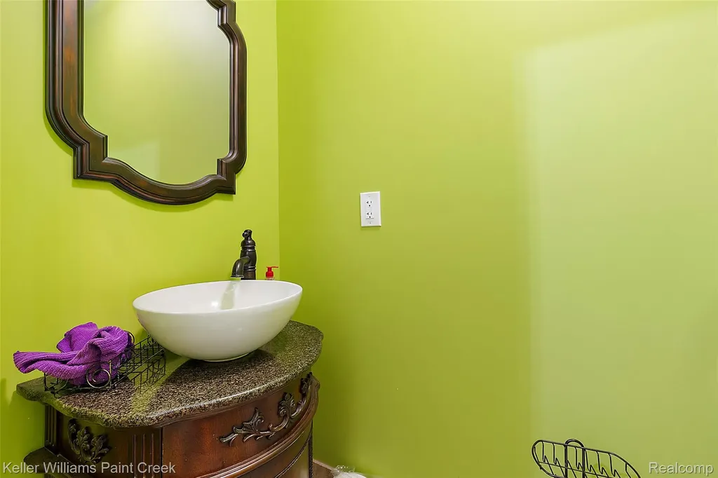 328 S Broadway Street Lake Orion Village MI 48362