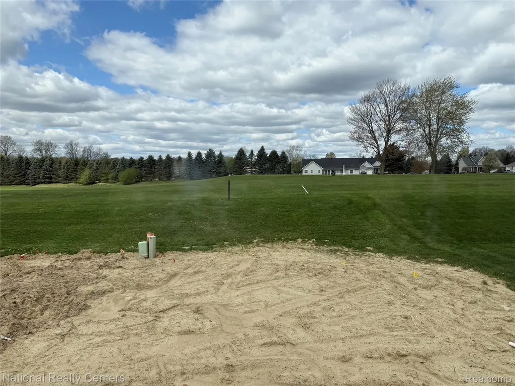 317 (immediate Occupancy) Devonshire Drive Lapeer City MI 48446