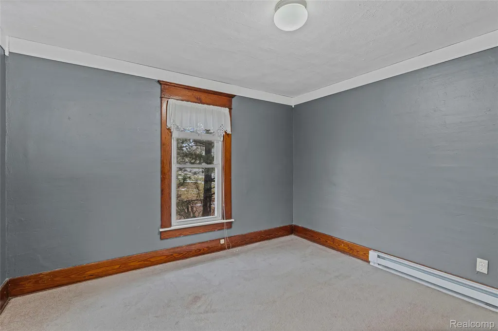 11647 E Lennon Road Lennon Village MI 48449