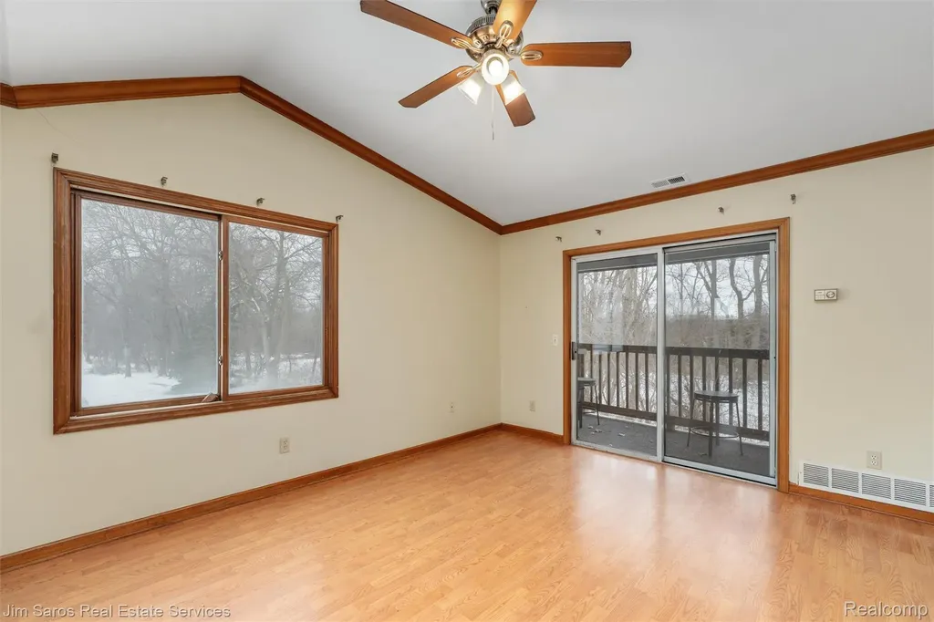 64 Rosebud Lane Mt. Clemens City MI 48043