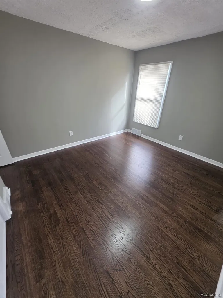 14354 Faust Avenue Detroit City MI 48223