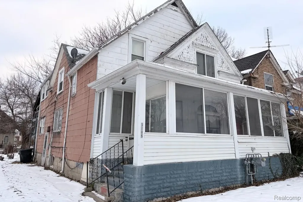 5105 Seyburn Street Detroit City MI 48213