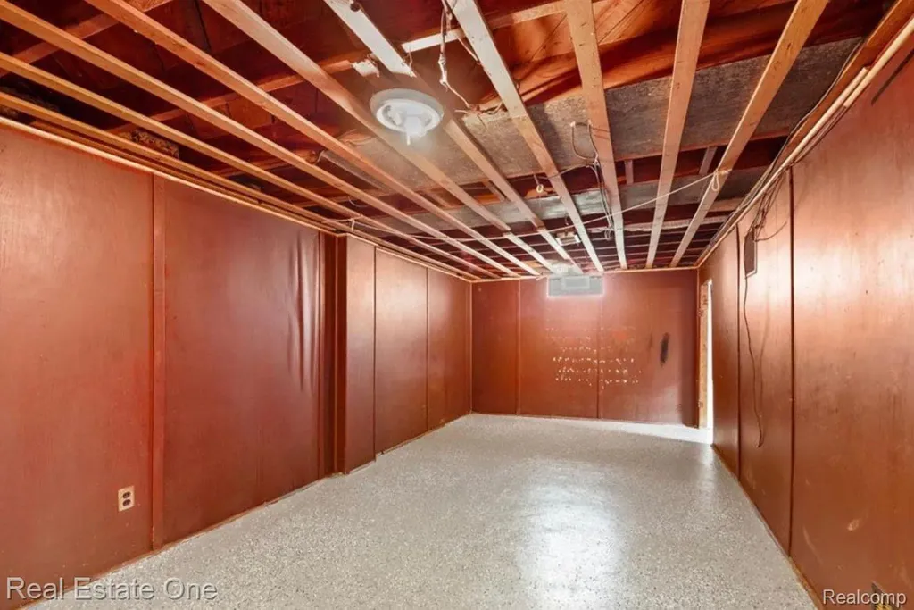 19123 Margareta Street Detroit City MI 48219