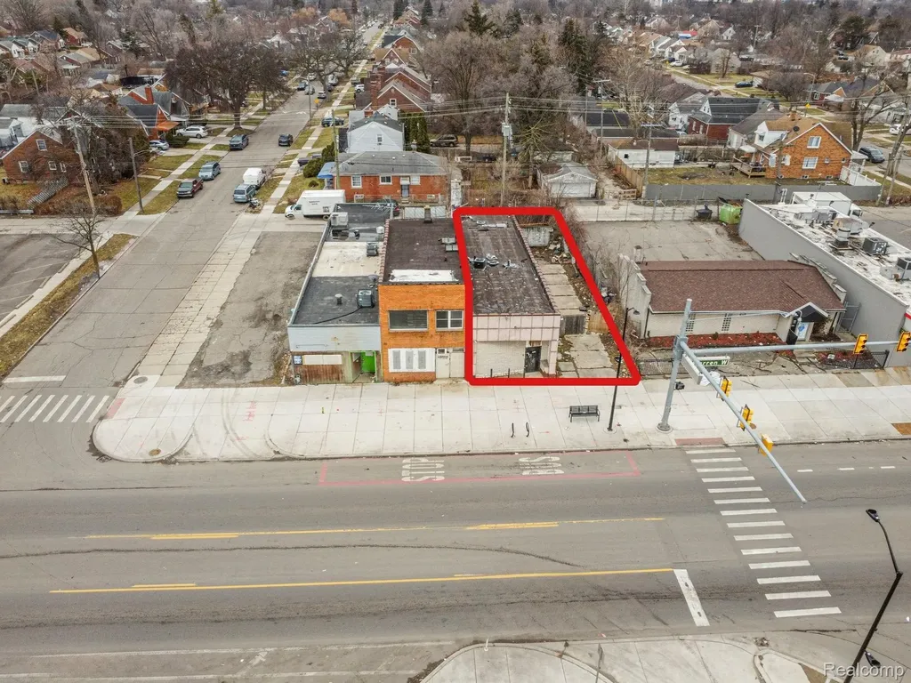 16815 W Warren Avenue Detroit City MI 48228