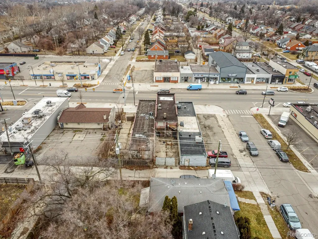 16815 W Warren Avenue Detroit City MI 48228