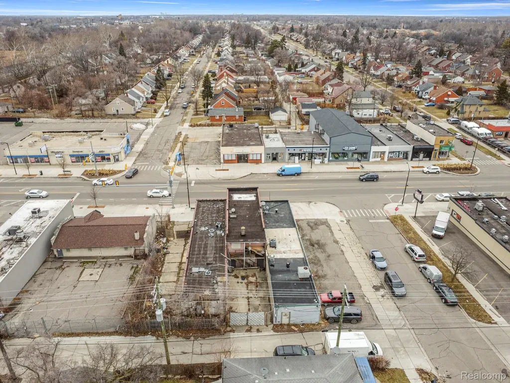 16815 W Warren Avenue Detroit City MI 48228