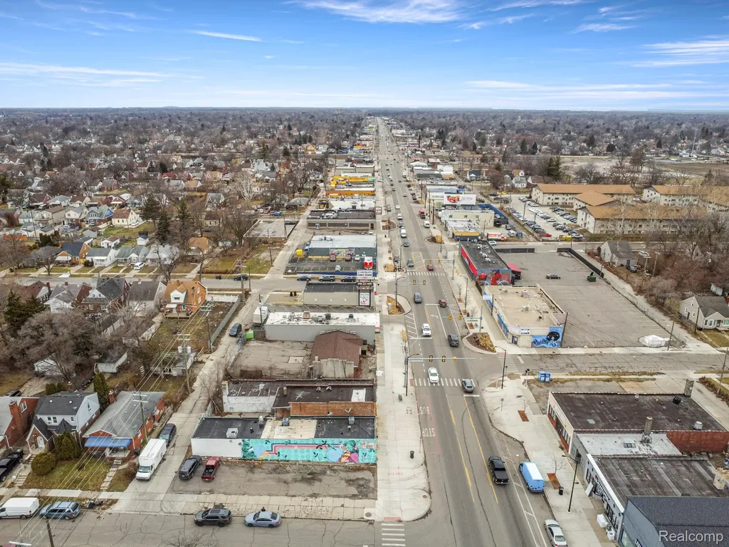 16815 W Warren Avenue Detroit City MI 48228