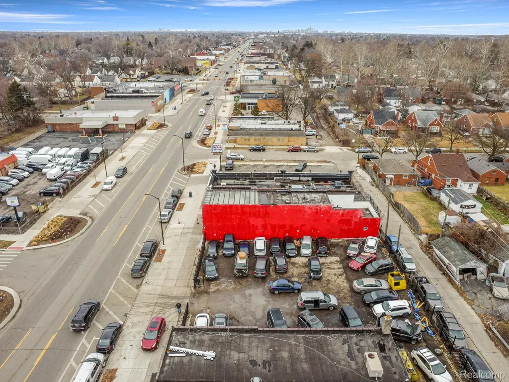 16815 W Warren Avenue Detroit City MI 48228