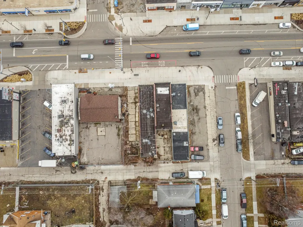 16815 W Warren Avenue Detroit City MI 48228