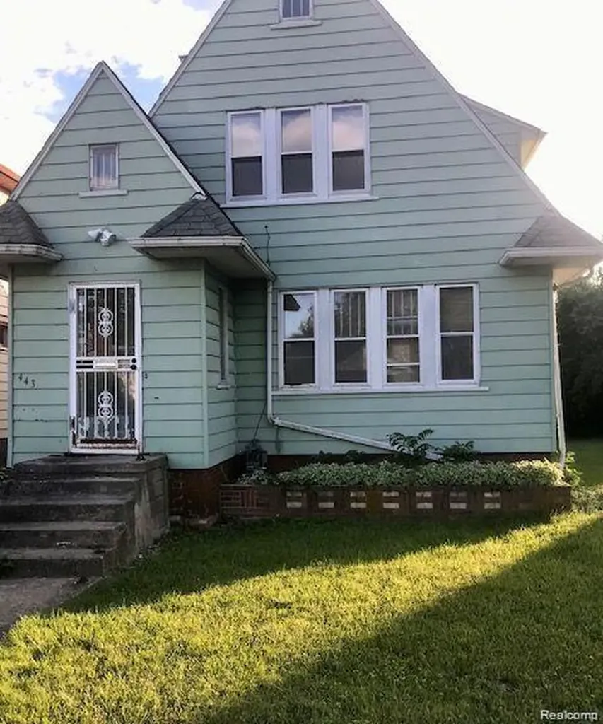 443 Algonquin Street Detroit City MI 48215