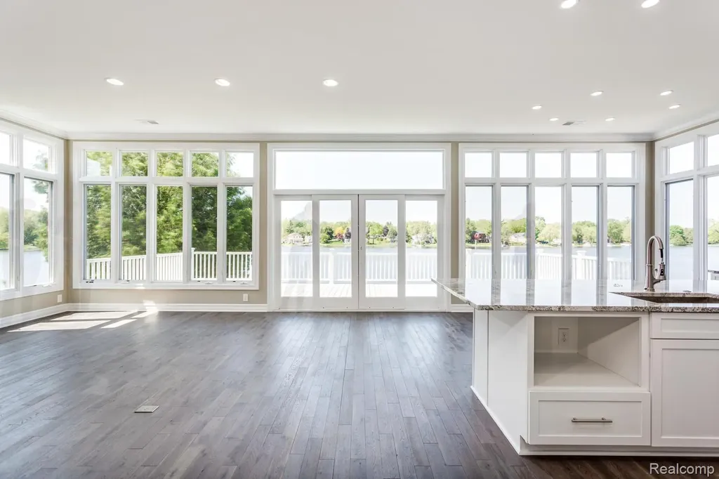 16665 Kings Fairway Lane Grand Blanc City MI 48439