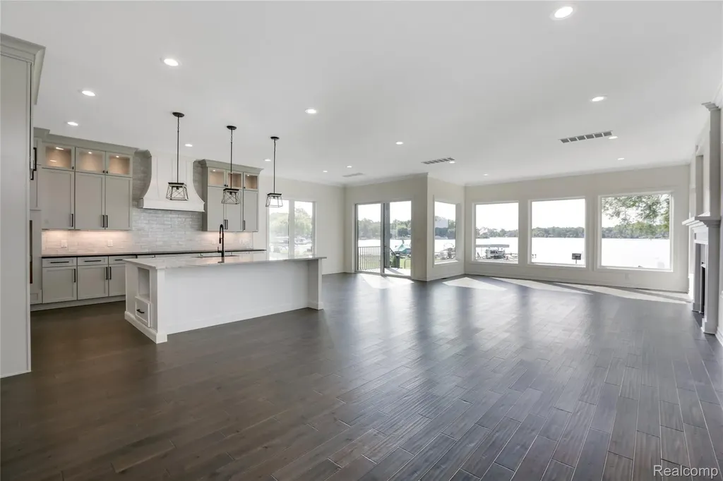 16665 Kings Fairway Lane Grand Blanc City MI 48439