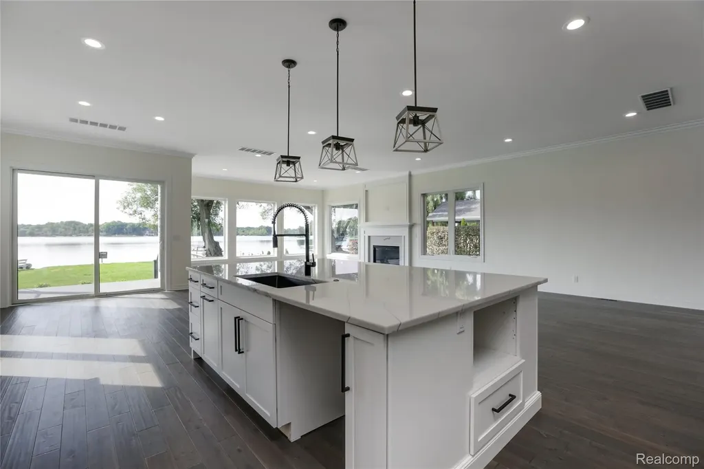 16665 Kings Fairway Lane Grand Blanc City MI 48439