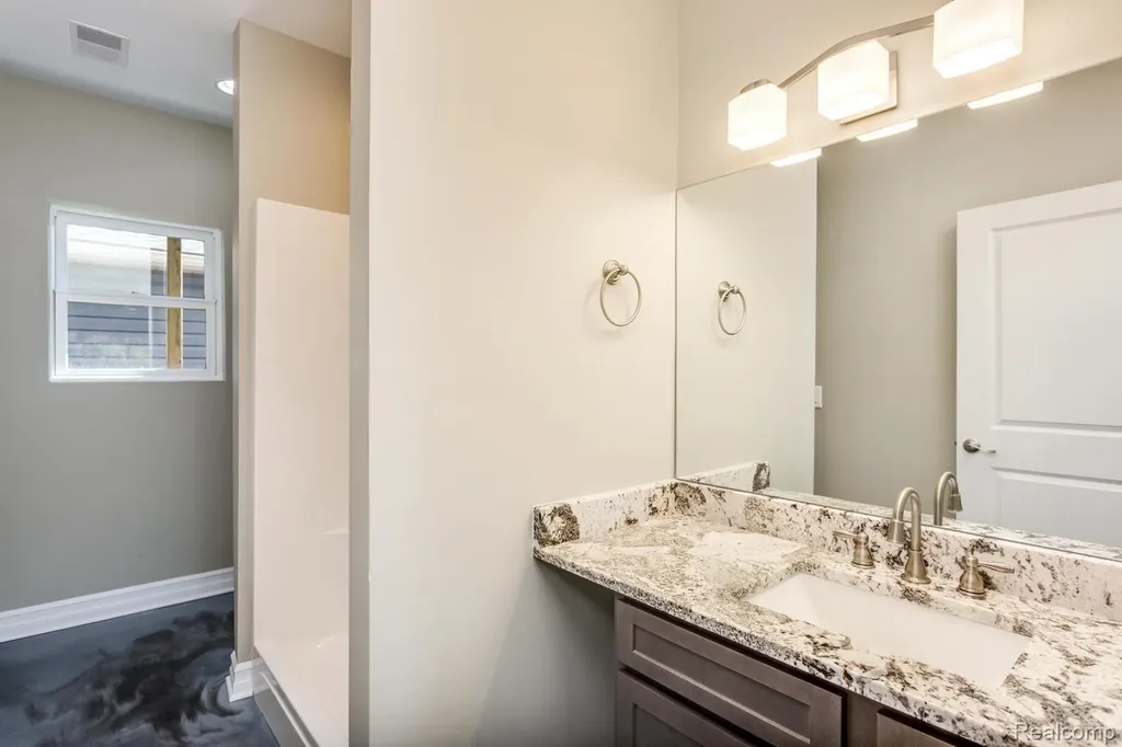 16665 Kings Fairway Lane Grand Blanc City MI 48439