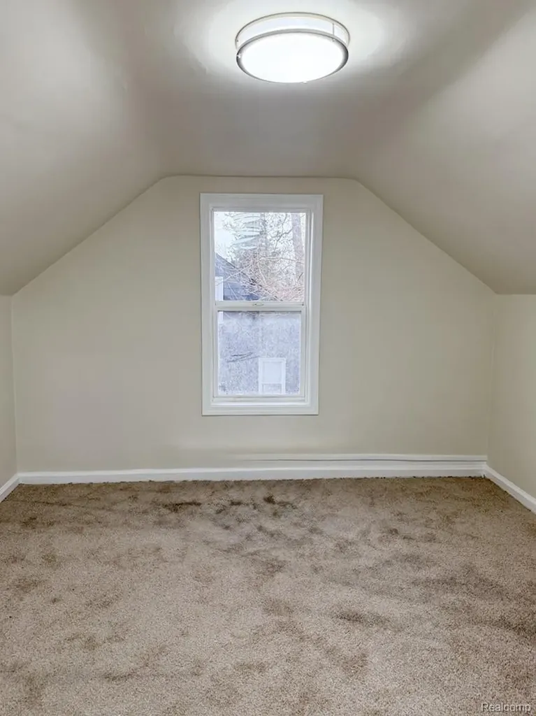 14405 Syracuse Street Taylor City MI 48180